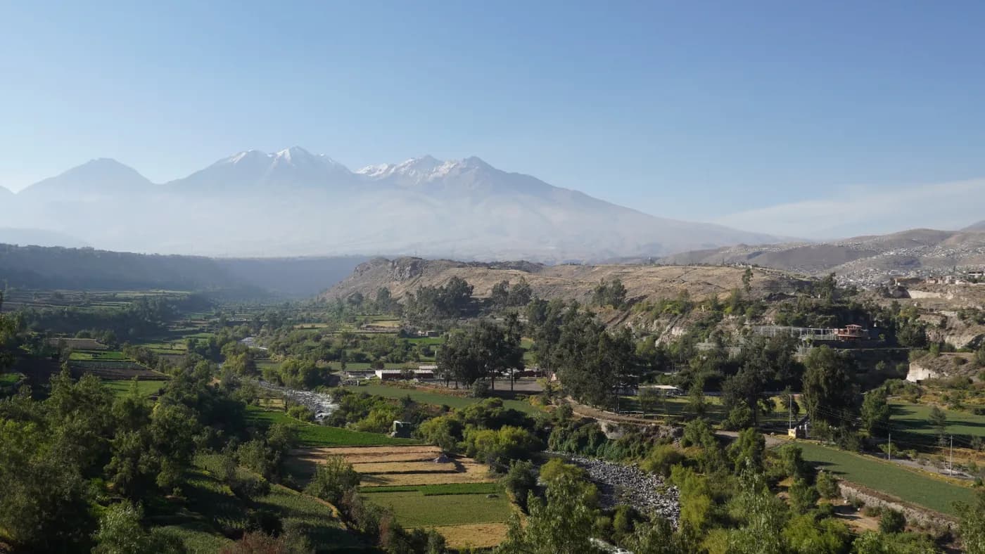 Chachani above the countryside, from the Carmen Alto viewpoint