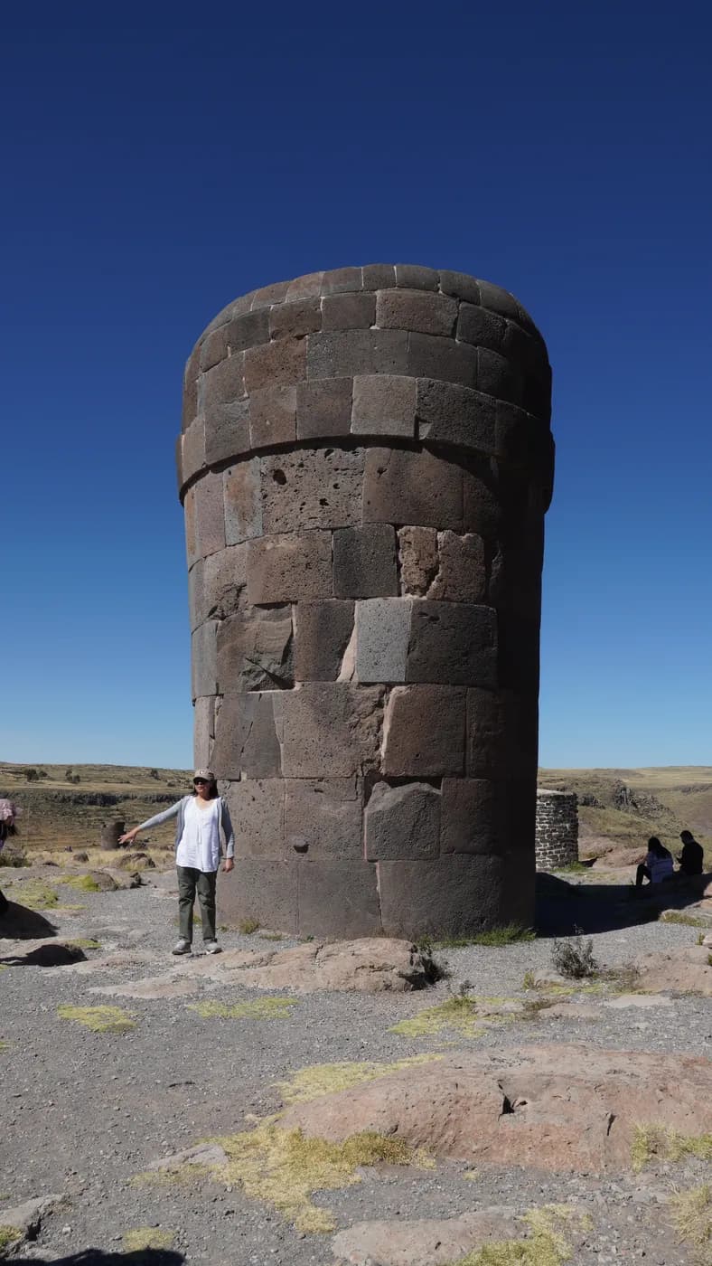 A Sillustani chullpa; the person shows the scale